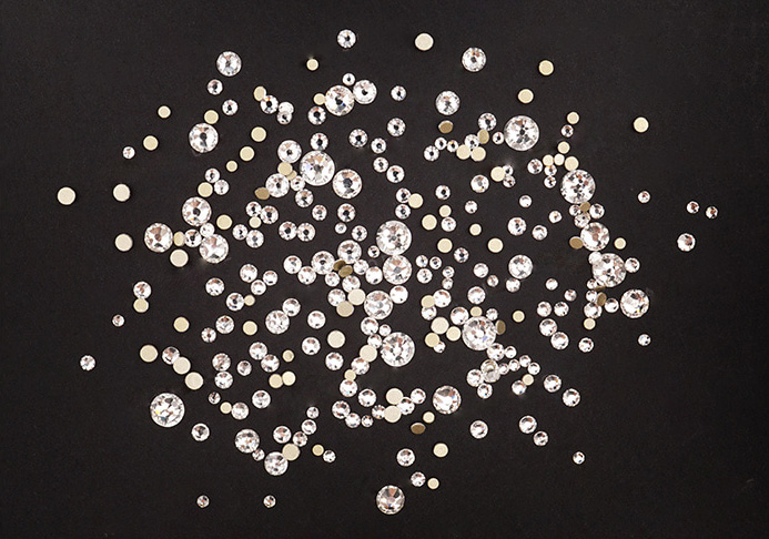 nailart_allthatnail_2otherartgoods_crystalset_01.jpg