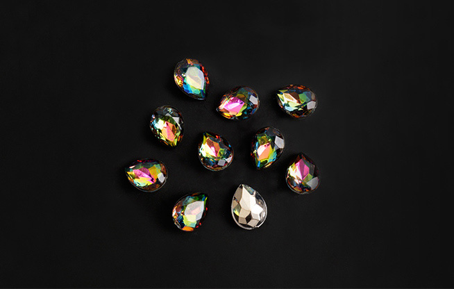 nailart_allthatnail_2otherartgoods_dropvcutstoneset_03.jpg