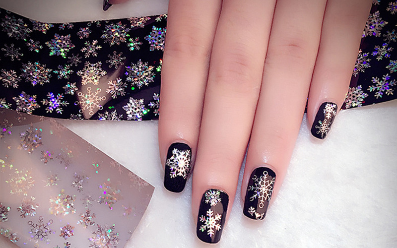 feat-snow-flake-foil-bk2.jpg