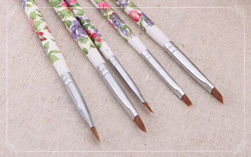 feat-brush-flower-pattern3.jpg