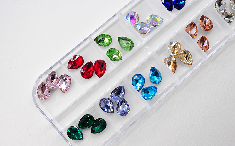 feat-rhinestone-set3.jpg