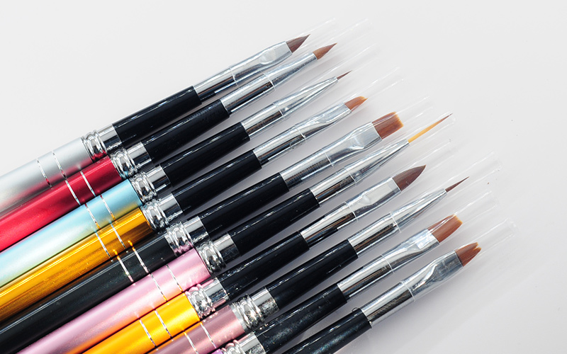 feat-brush-set10-2.jpg