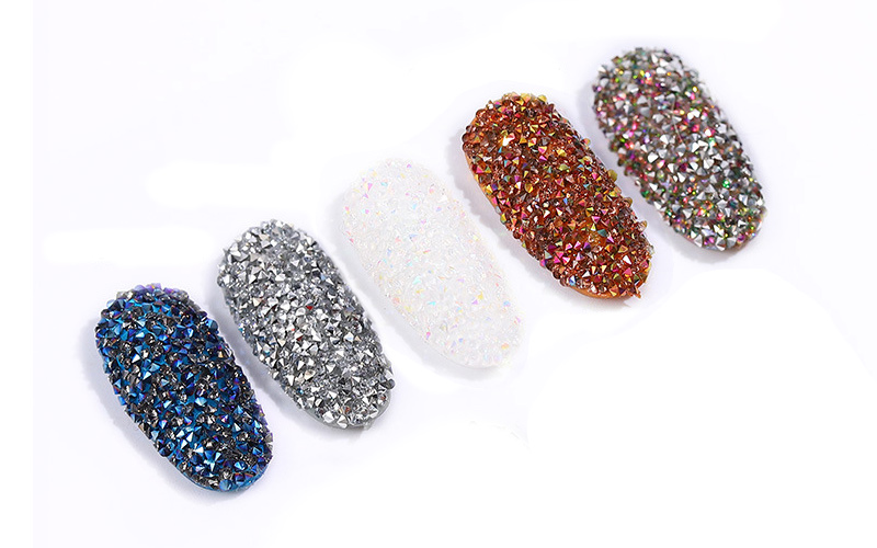 feat-vcut-rhinestone-set2.jpg