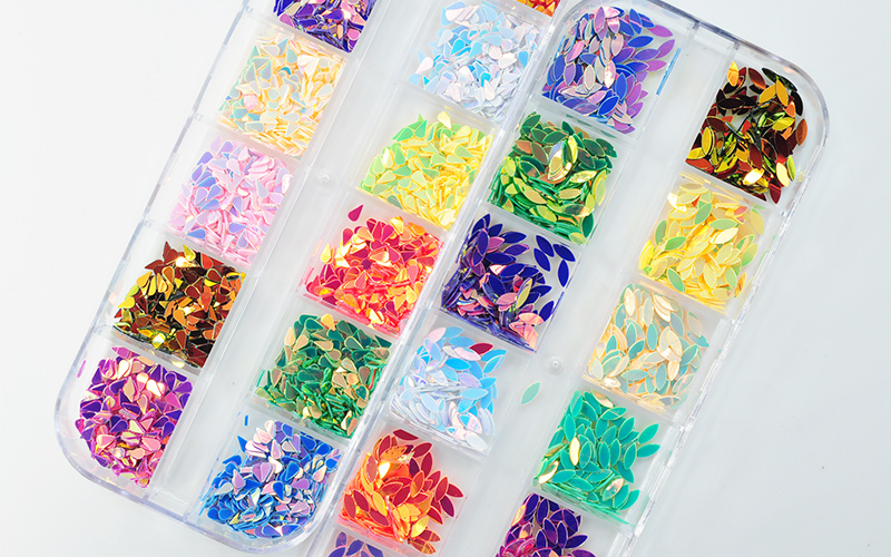 feat-drop-hologram-glitter3.jpg