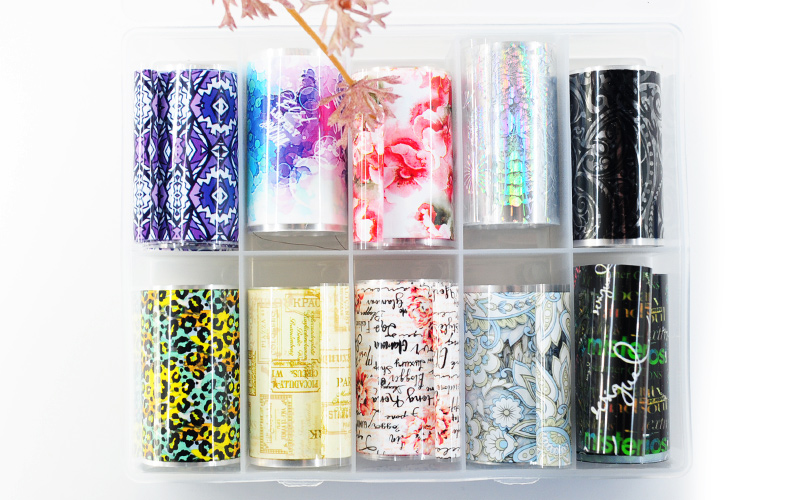 feat-img-foil-set-assort4.jpg