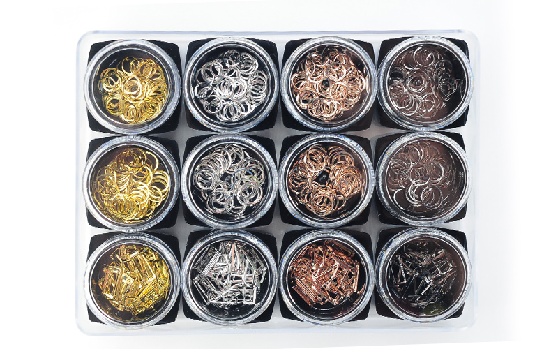 feat-metal-frame-4color1.jpg