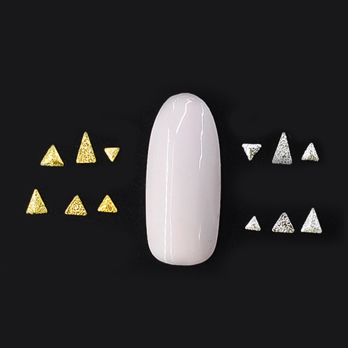 tip-sand-metal-studs.jpg