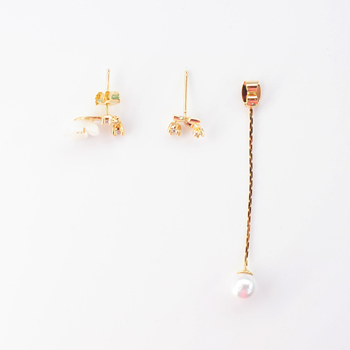 detail-earing.jpg