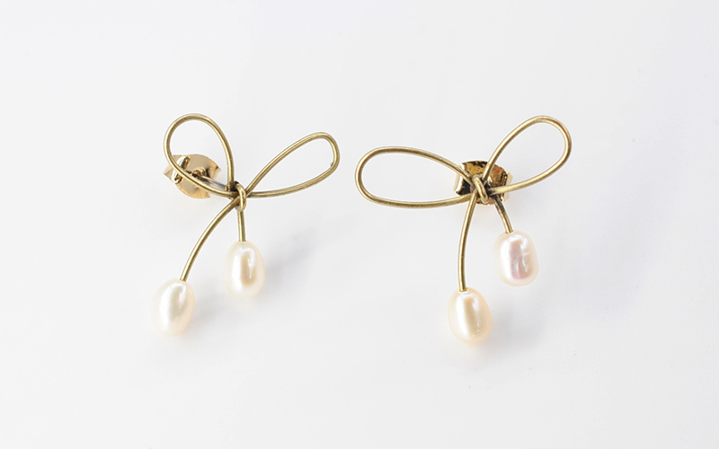 earing-ribbon4.jpg
