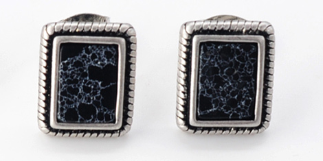 stone-earing-opt_22.jpg
