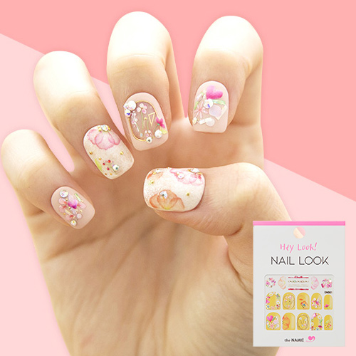 ネイルルック(Nail Look)