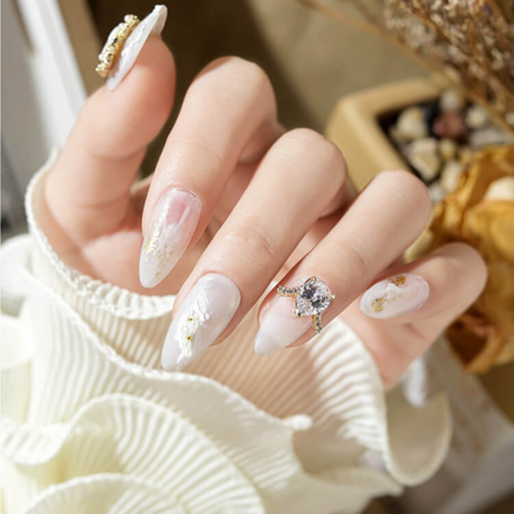 lace2.jpg