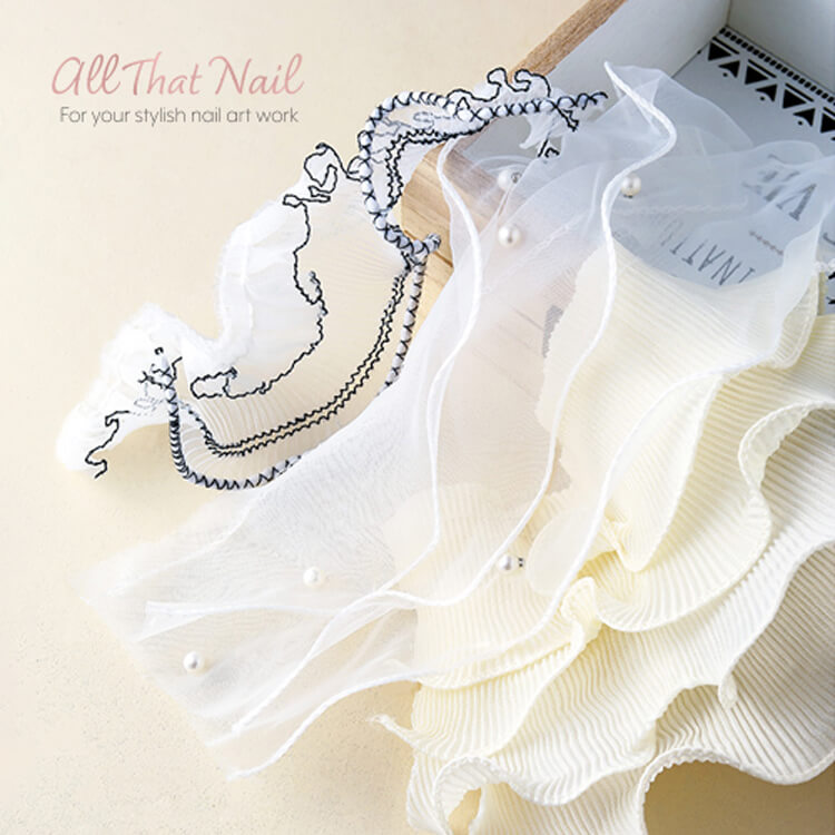 lace1.jpg